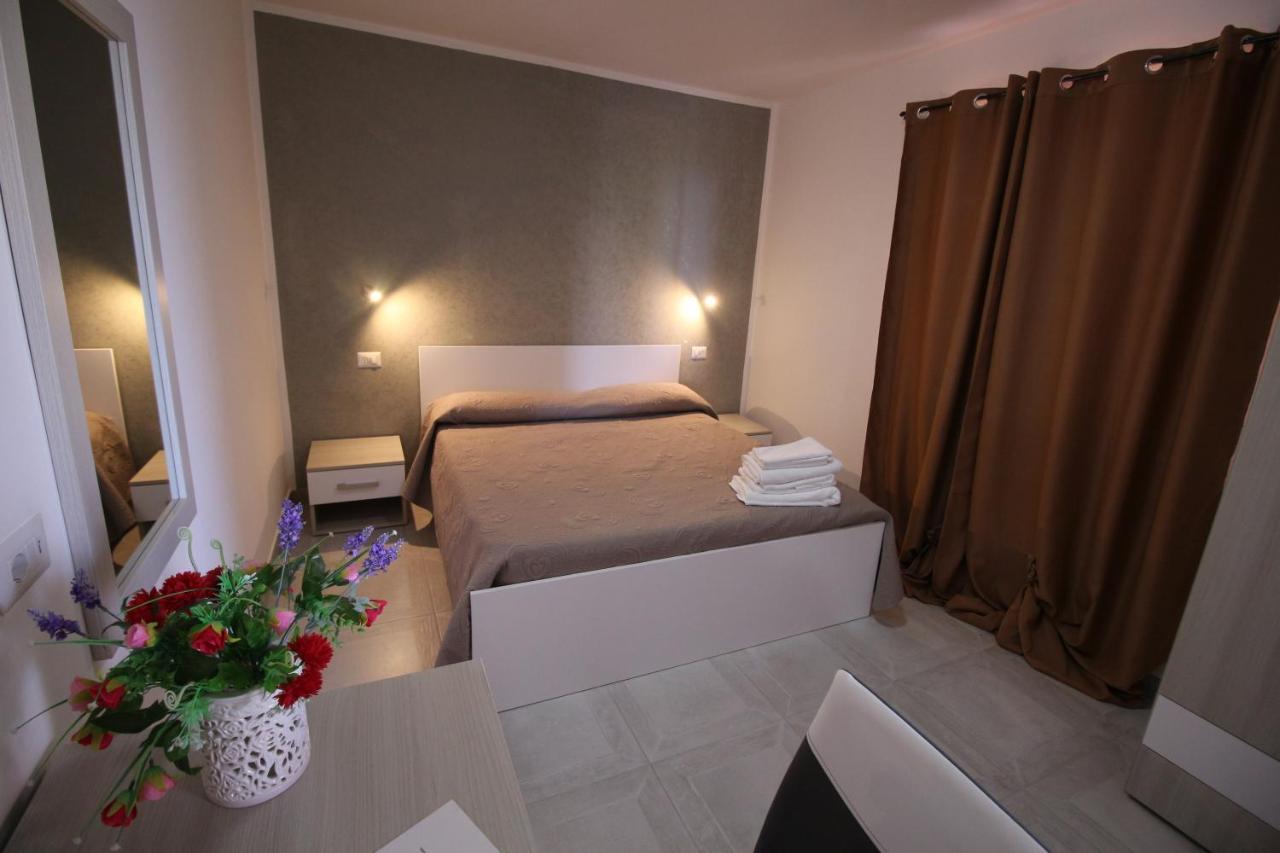 Apartamento Chiaro Di Luna Santa Domenica Talao Exterior foto